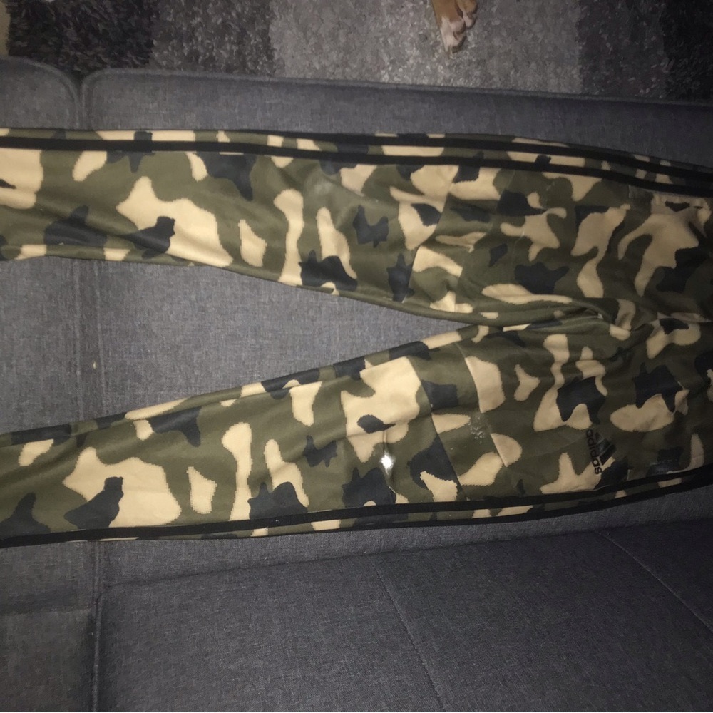 Champion camo sweat pants